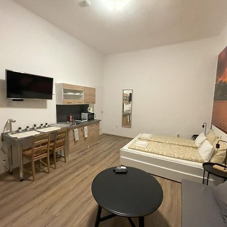 Mano Guesthouse Budapest Luaran gambar