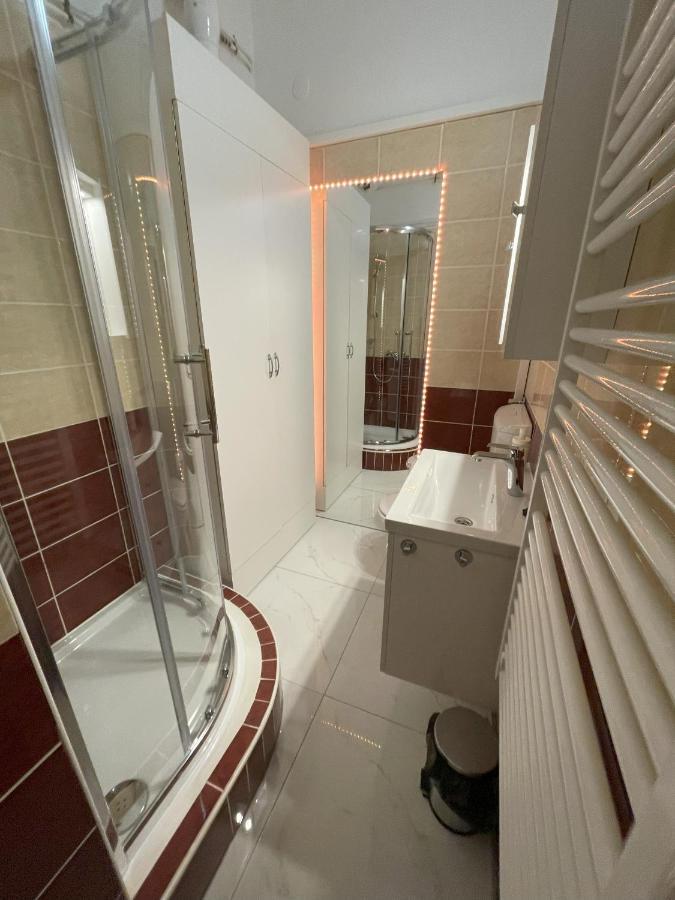 Mano Guesthouse Budapest Luaran gambar
